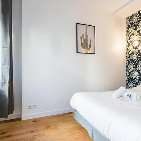 Cmg Montmartre - Chateau Rouge 1 Apartment *
